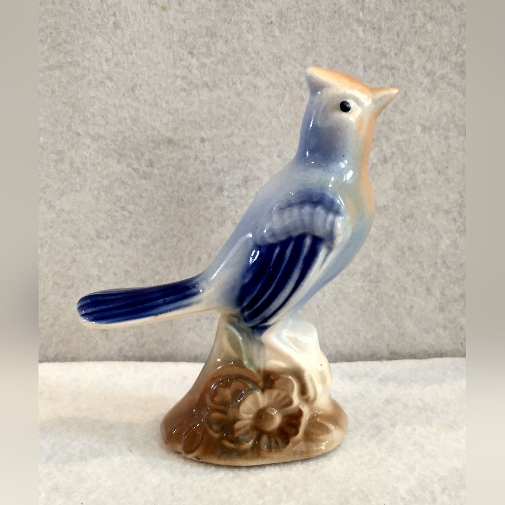 VINTAGE ROYAL COPLEY SPAULDING BLUE JAY/LARK BIRD FIGURINE 5"